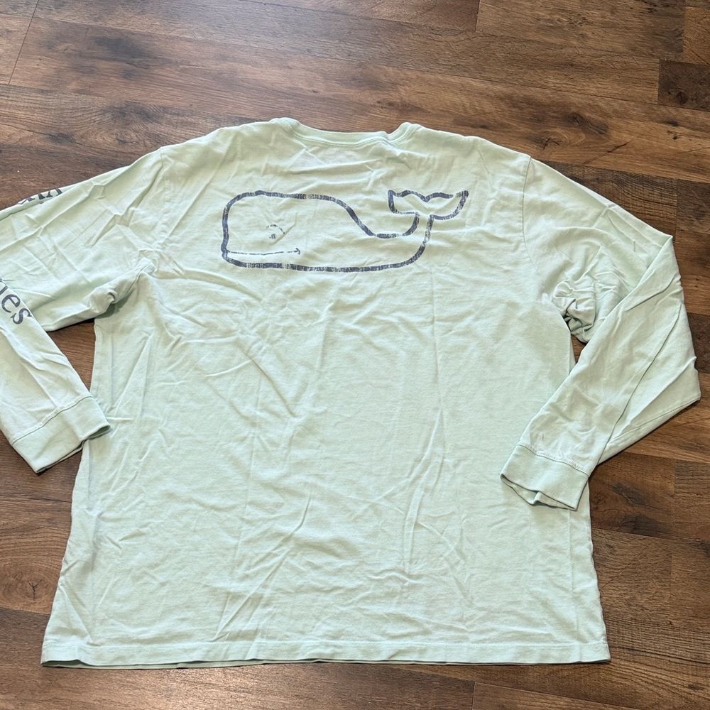 Vineyard Vines long sleeve t shirt
